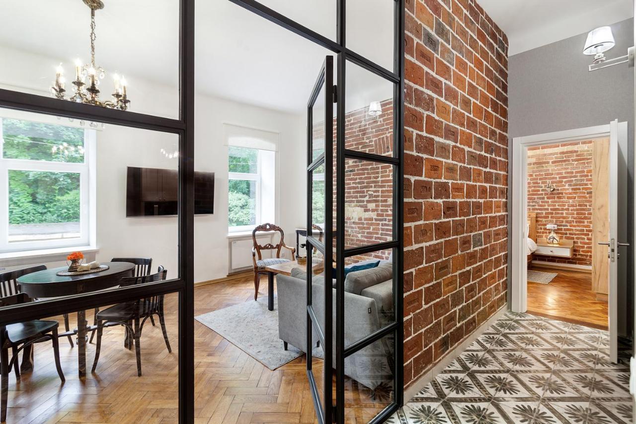 Gallery Art Apartment Львів Екстер'єр фото