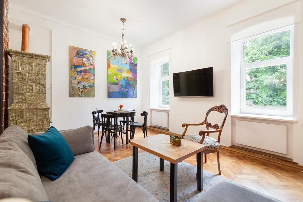 Gallery Art Apartment Львів Екстер'єр фото