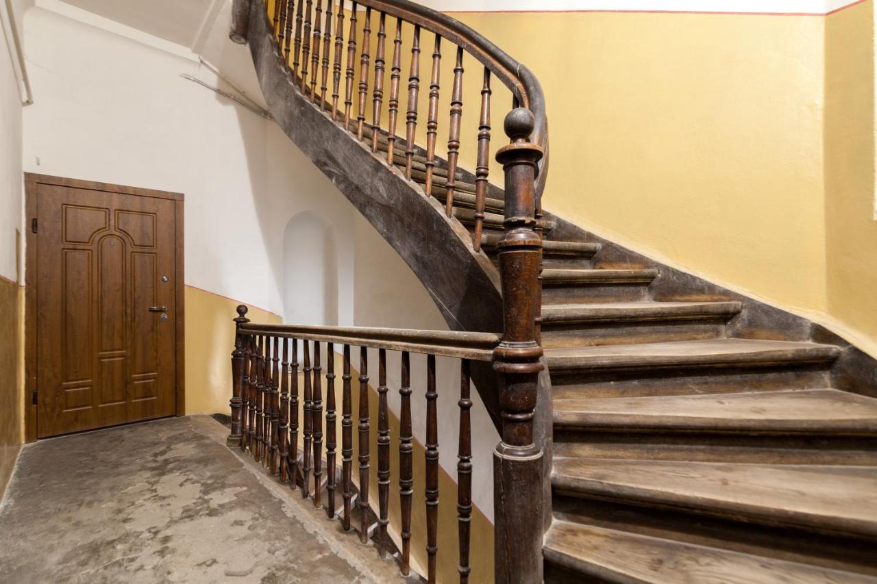 Gallery Art Apartment Львів Екстер'єр фото